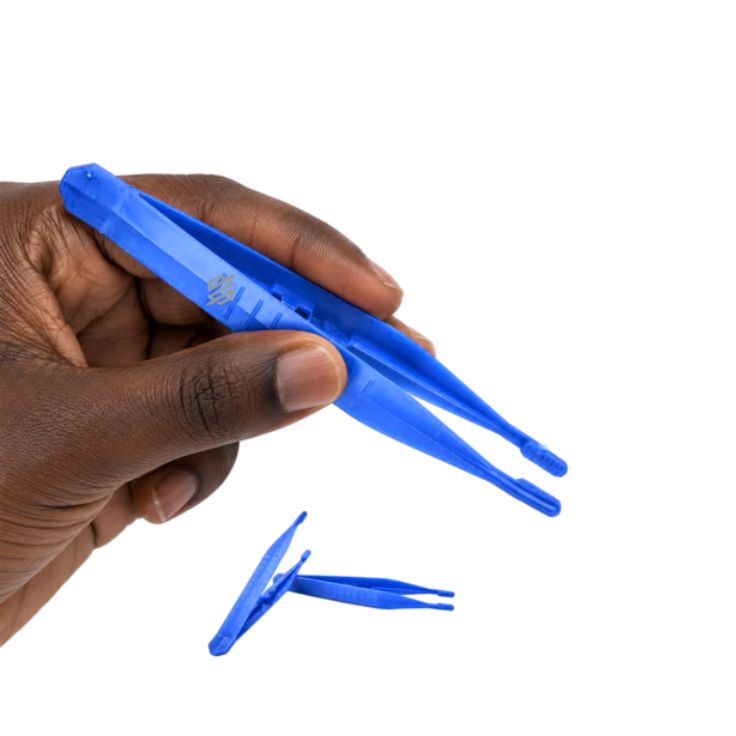 Tweezers 